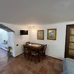 דירה La Casa Nel Bosco *